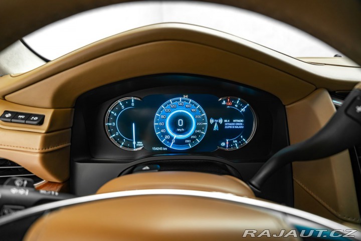 Cadillac Escalade 6,2 Platinum XL Masáže 2016