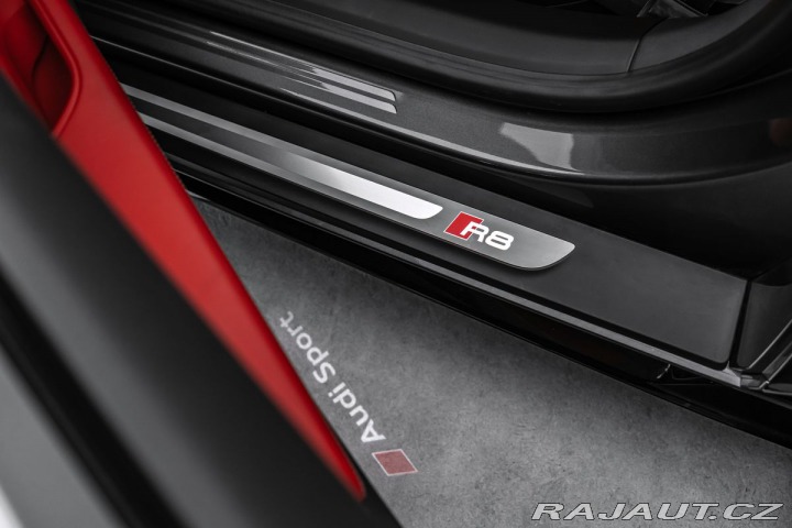 Audi R8 RWD Performance V10 2023