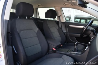 Volkswagen Passat 2.0TDi ČR VÝHŘEV PDC 2013