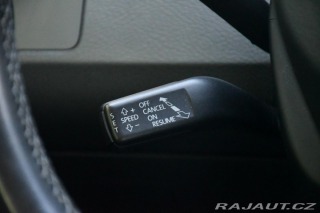 Volkswagen Passat 2.0TDi ČR VÝHŘEV PDC 2013