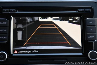Volkswagen Passat 2.0TDi ČR VÝHŘEV PDC 2013