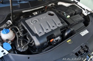 Volkswagen Passat 2.0TDi ČR VÝHŘEV PDC 2013