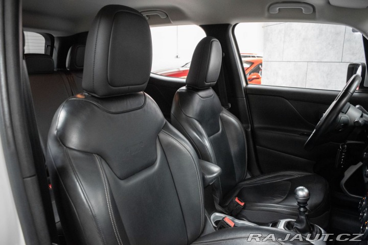 Jeep Renegade 1.6 MultiJet REZERVACE 2016