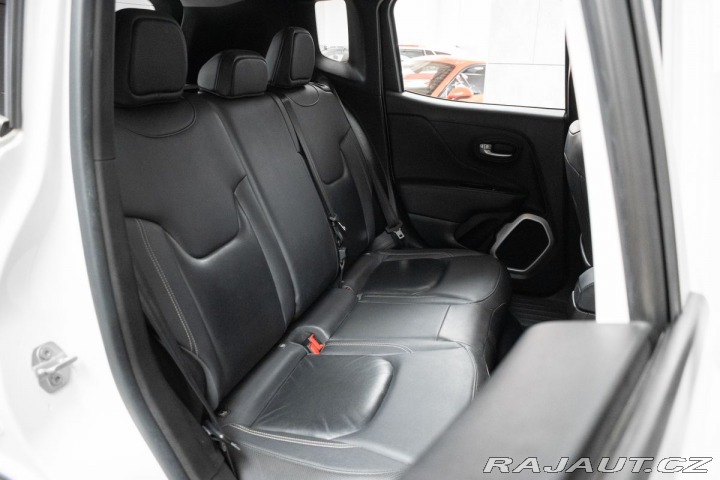 Jeep Renegade 1.6 MultiJet REZERVACE 2016