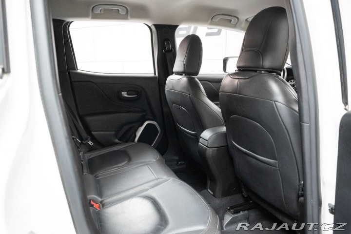 Jeep Renegade 1.6 MultiJet REZERVACE 2016