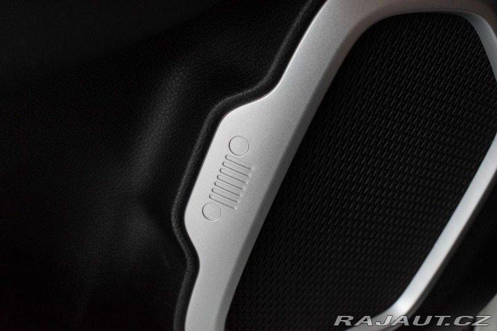 Jeep Renegade 1.6 MultiJet REZERVACE 2016