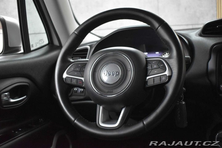Jeep Renegade 1.6 MultiJet REZERVACE 2016