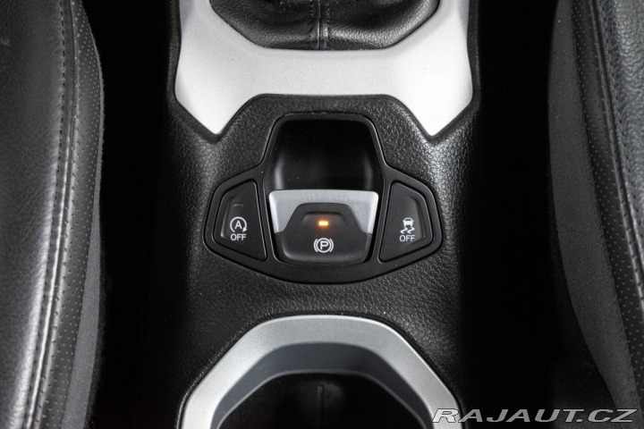 Jeep Renegade 1.6 MultiJet REZERVACE 2016