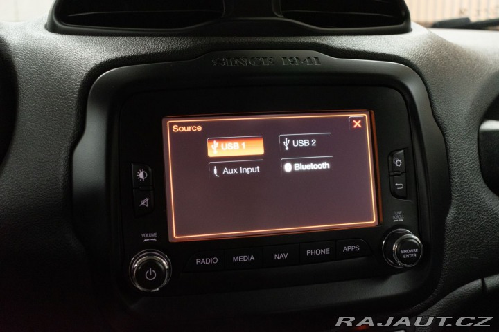 Jeep Renegade 1.6 MultiJet REZERVACE 2016