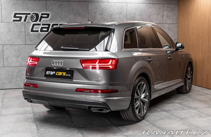 Audi Q7 3.0TDI AIR*S-LINE*TAŽNÉ*7 2015