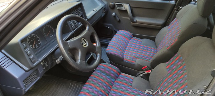 Škoda Favorit Black Line 1993