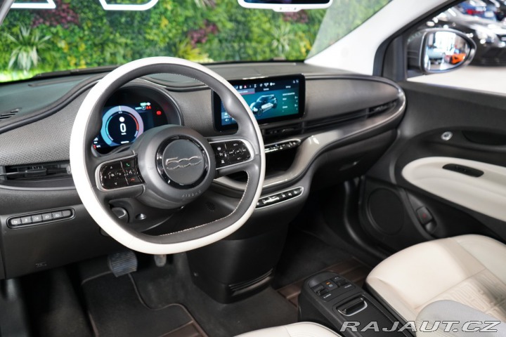 Fiat 500e LA PRIMA*PANO*LED*CARPLAY 2021