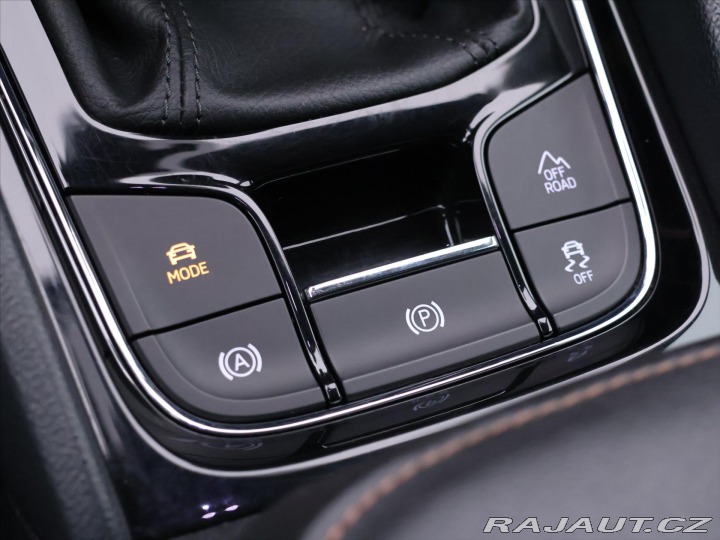 Škoda Karoq 2,0 TDI Scout 4x4 Virtual 2019