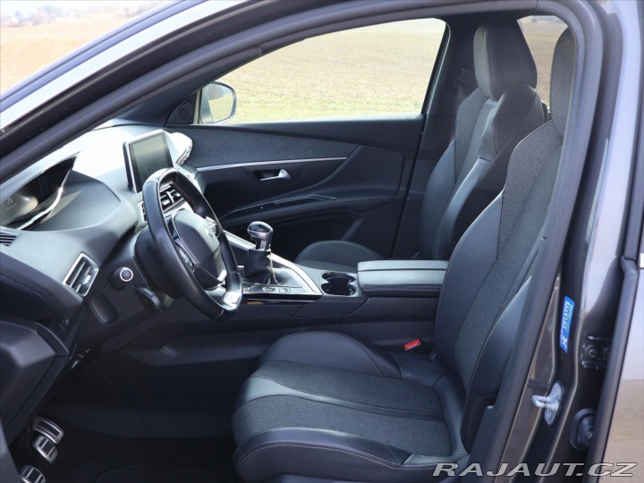 Peugeot 5008 1,2 PT 96kW GT-Line 7-Mís 2019