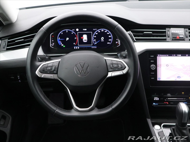 Volkswagen Passat 2,0 TDI 110kW DSG Virtual 2023