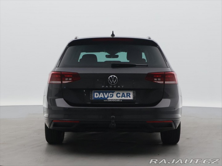 Volkswagen Passat 2,0 TDI 110kW DSG Busines 2023