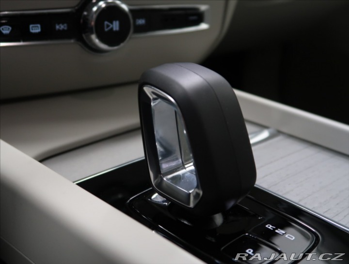 Volvo S60 2,0 B5 AWD ULTIMATE 1. MA 2023