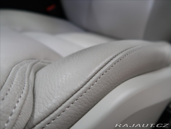 Volvo S60 2,0 B5 AWD ULTIMATE 1. MA 2023