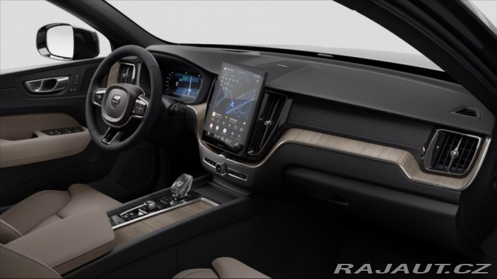 Volvo XC60 2,0 T6 AWD PLUS DARK PH 2026