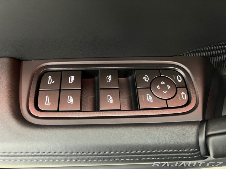 Porsche Cayenne S V8 AWD SPORT DESIGN, VZ 2025