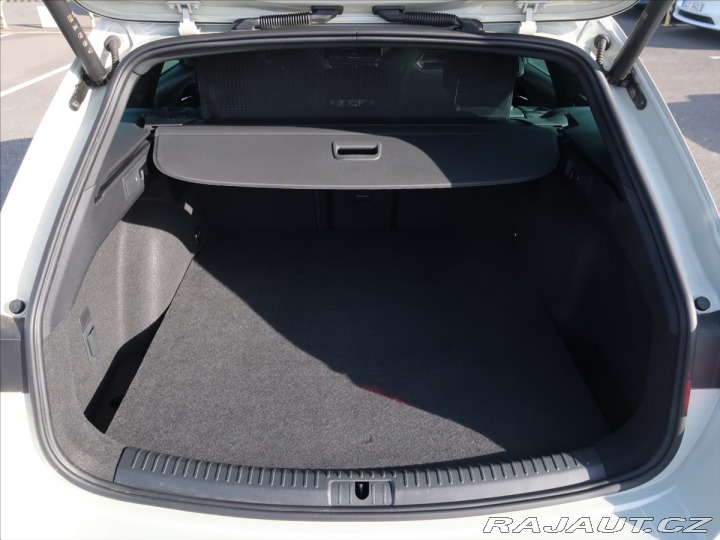 Cupra Leon 1,5 ST SP e-HYBRID 204k D 2025