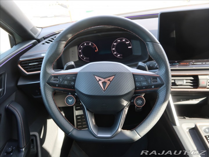 Cupra Leon 1,5 ST SP e-HYBRID 204k D 2025