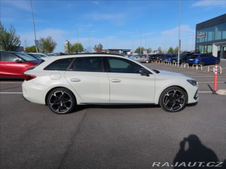 Cupra Leon 1,5 ST SP e-HYBRID 204k D 2025