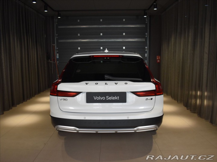 Volvo V90 2,0 CC PRO D5 AWD 2021