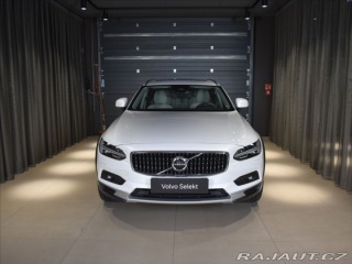 Volvo V90 2,0 CC PRO D5 AWD 2021