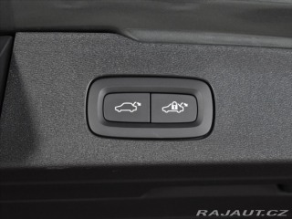 Volvo V60 2,0 B4 Ultra B&W.Pano 2025