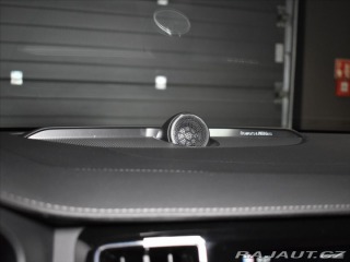 Volvo V60 2,0 B4 Ultra B&W.Pano 2025