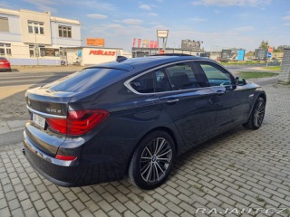 BMW 5 3,0   GT 530d xDrive gran 2011