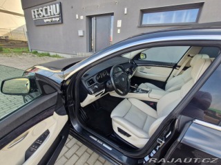 BMW 5 3,0   GT 530d xDrive gran 2011