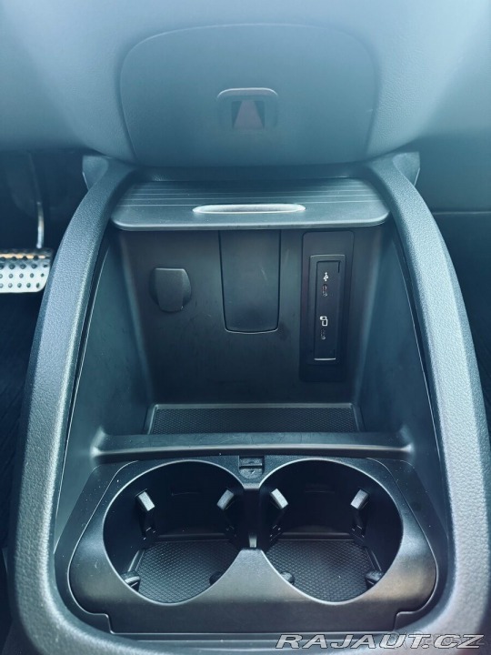 Mercedes-Benz V 3,0   V300d LONG, ZÁRUKA 2023