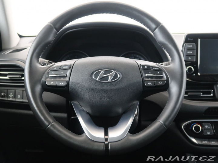 Hyundai i30 1.5T-GDI,MildHyb,CZ,1Maj, 2022