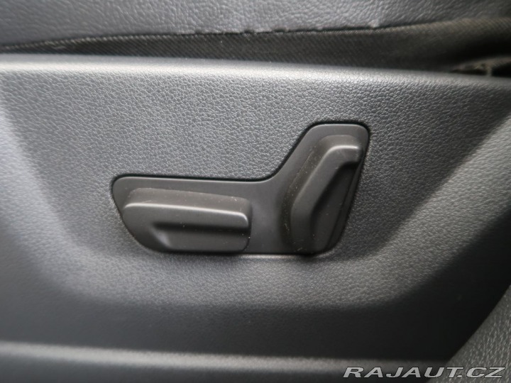 Peugeot 3008 1.6HDI,82kW,AT,Tažné 2010