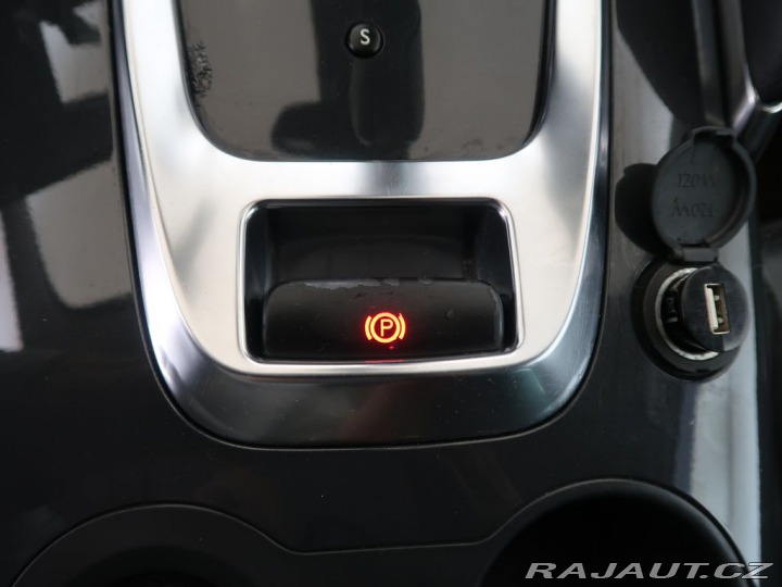 Peugeot 3008 1.6HDI,82kW,AT,Tažné 2010