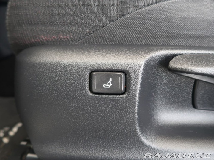 Toyota C-HR 1.8Hybrid,CZ,1Maj,Active 2019