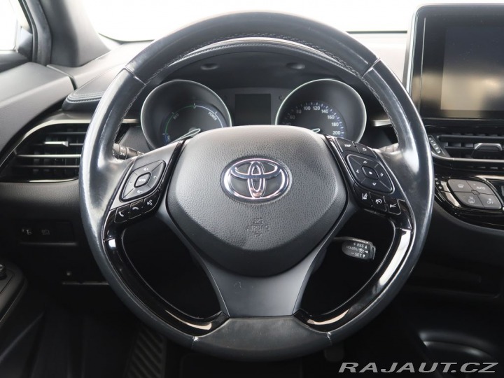 Toyota C-HR 1.8Hybrid,CZ,1Maj,Active 2019