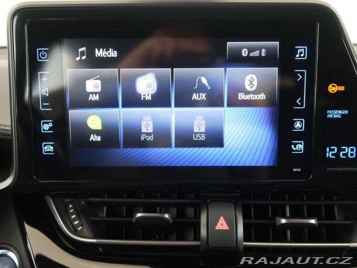 Toyota C-HR 1.8Hybrid,CZ,1Maj,Active 2019