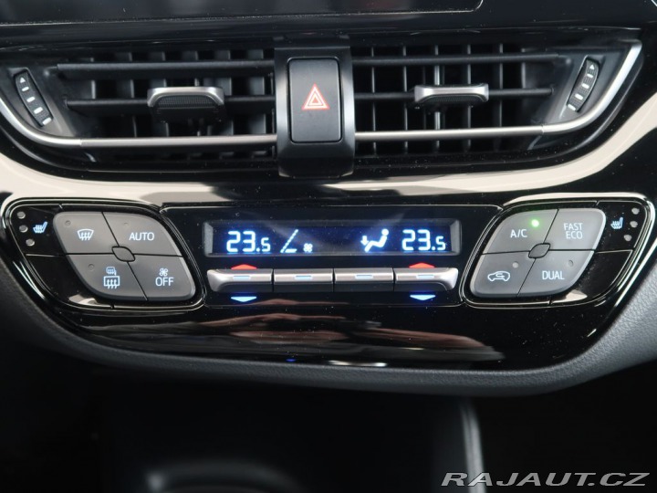 Toyota C-HR 1.8Hybrid,CZ,1Maj,Active 2019