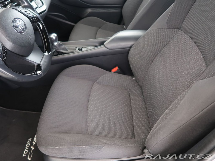 Toyota C-HR 1.8Hybrid,CZ,1Maj,Active 2019