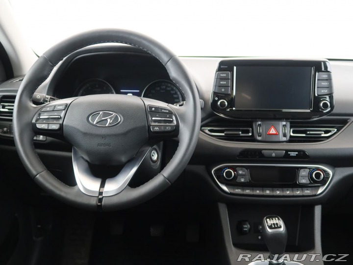 Hyundai i30 1.5T-GDI,MildHyb,CZ,1Maj, 2022