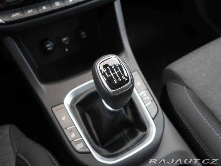 Hyundai i30 1.5T-GDI,MildHyb,CZ,1Maj, 2022