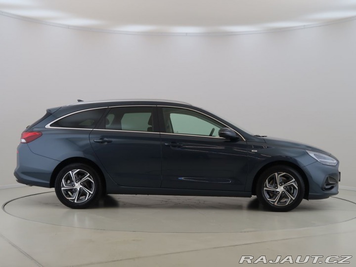 Hyundai i30 1.5T-GDI,MildHyb,CZ,1Maj, 2022