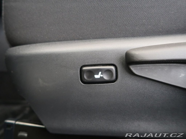 Toyota Auris 1.6Valvematic,CZ,ActiveTr 2018