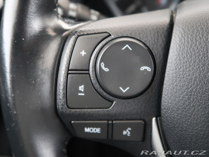 Toyota Auris 1.6Valvematic,CZ,ActiveTr 2018