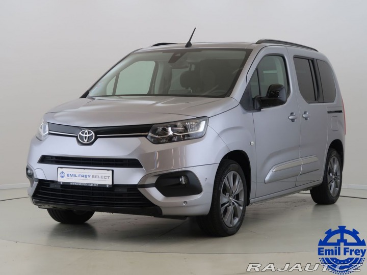 Toyota ProAce 1.5D-4D,AT,L1,FamilyComfo 2024