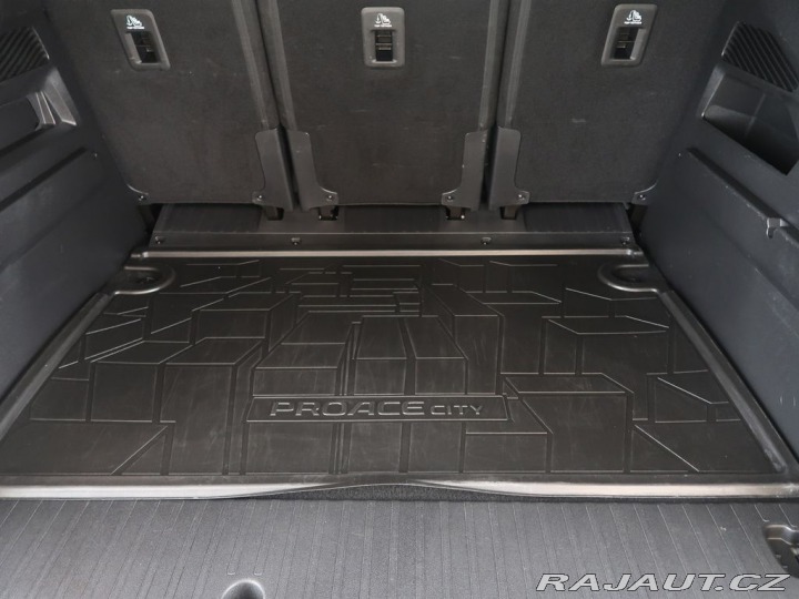 Toyota ProAce City Verso 1.5D-4D,AT,L1,FamilyComfo 2024