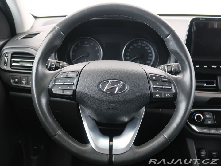 Hyundai i30 1.5T-GDI,MildHyb,CZ,1Maj, 2022